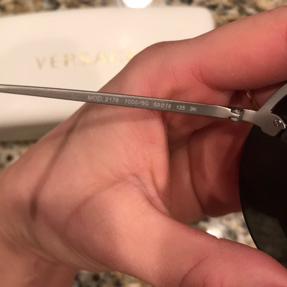 Versace Sunglasses - Picture 5 of 6